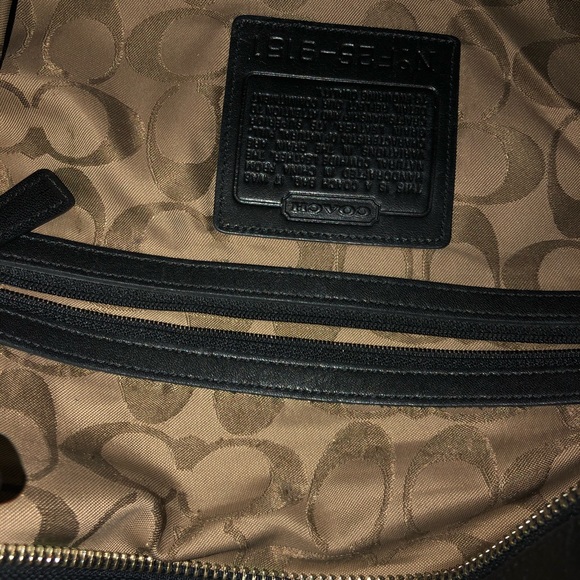 Coach purse - Picture 4 of 5